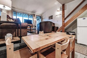 Living area - One bedroom Cascades C-22 sleeps 6 (Newry)