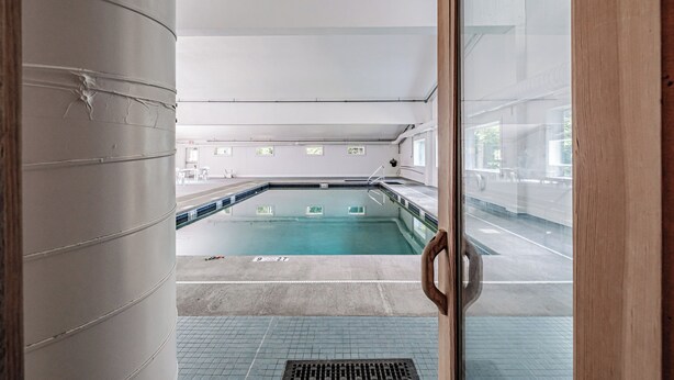 Pool - One Bedroom Cascades A-24, direct access from outside, sleeps 6 (Newry)