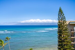 Beach - Royal Kahana Maui Ocean View 1 Bedroom (Lahaina)