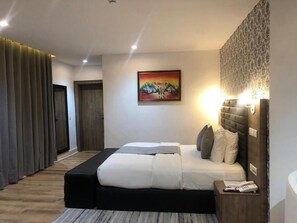 Classic Room, Balcony, City View | Desk, laptop workspace, free WiFi - Crownsville Hotel - Airport Road (Ozuaha)