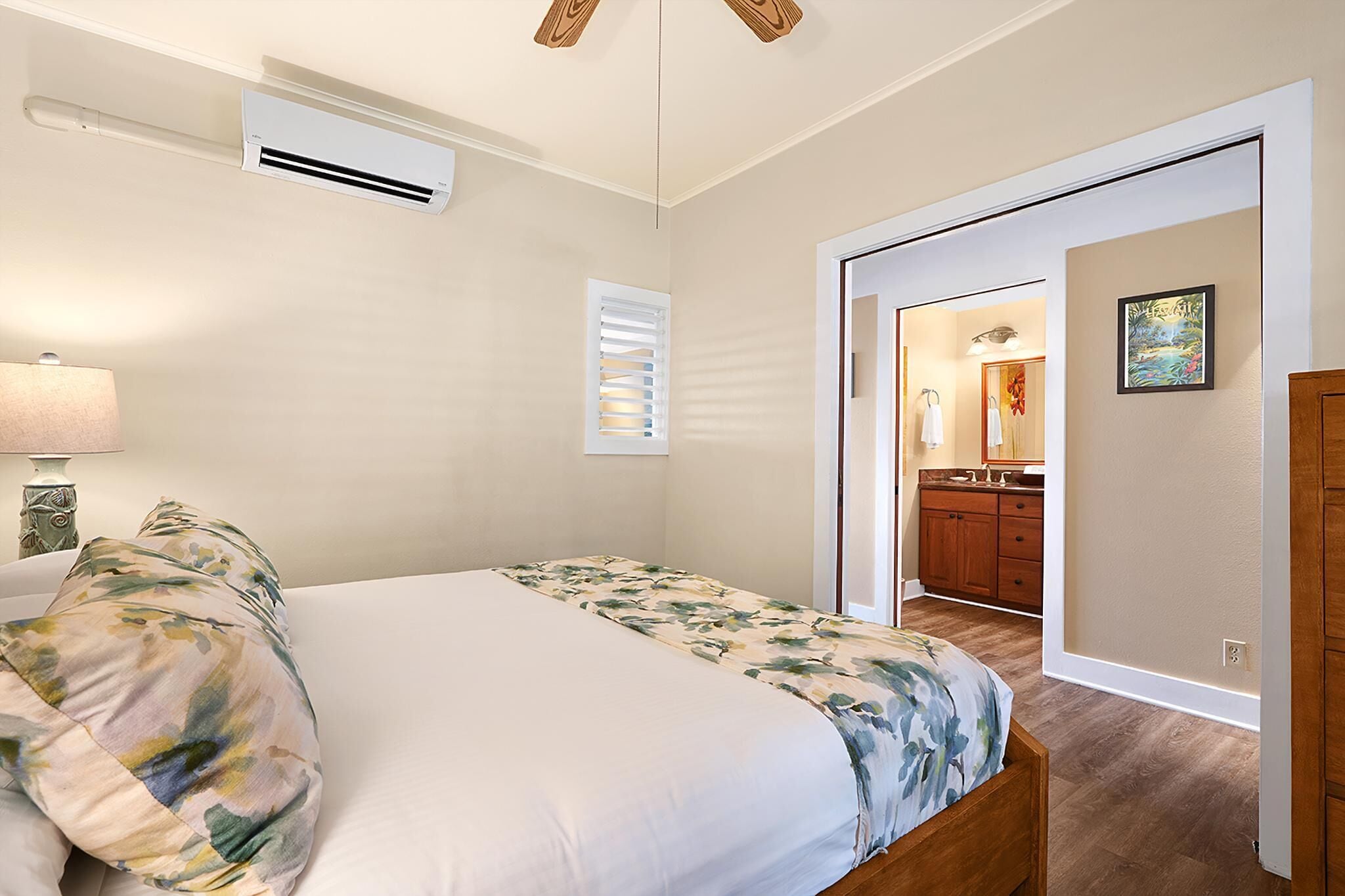 1 bedroom, in-room safe, iron/ironing board, free WiFi