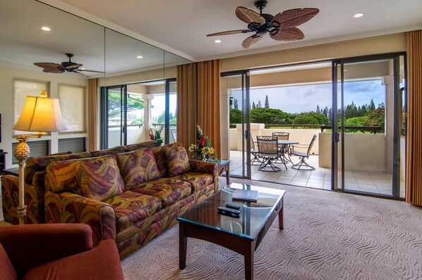 TV, DVD player - Kapalua Golf Villas Fairway View 1 Bedroom (Lahaina)