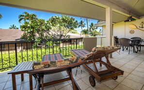 屋外ダイニングエリア