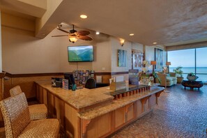 Lobby - Royal Kahana Maui 310 Oceanfront 2 BD/2.5 BA (Lahaina)