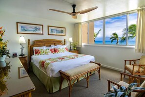 1 bedroom, in-room safe, iron/ironing board, WiFi - Royal Kahana Maui 408 Oceanfront 1 Bedroom (Lahaina)