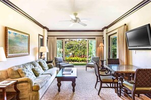 Living area - Waipouli Beach Resort C104 Garden View 2 BD 3 BA (Kapaa)