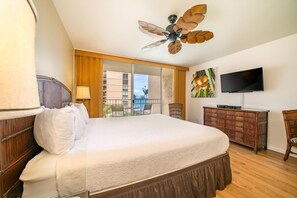 Coffres-forts dans les chambres, fer et planche à repasser, Wi-Fi