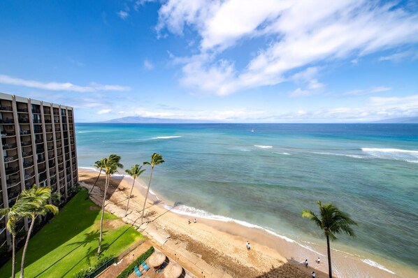 Beach - Royal Kahana Maui 1012 Oceanfront 1 Bedroom (Lahaina)