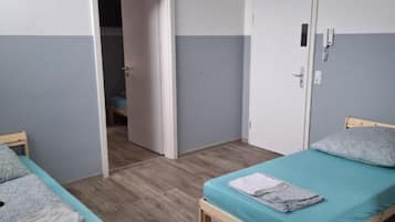 2 bedrooms, WiFi, bed sheets