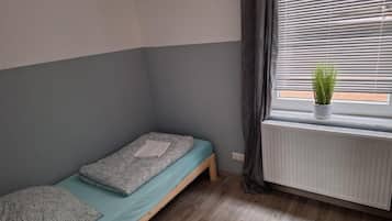 2 bedrooms, WiFi, bed sheets