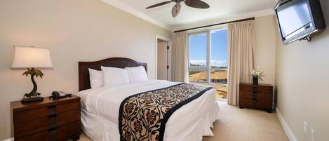 3 bedrooms, in-room safe, iron/ironing board, travel cot