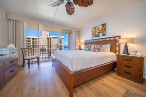 In-room safe, iron/ironing board, WiFi, bed sheets