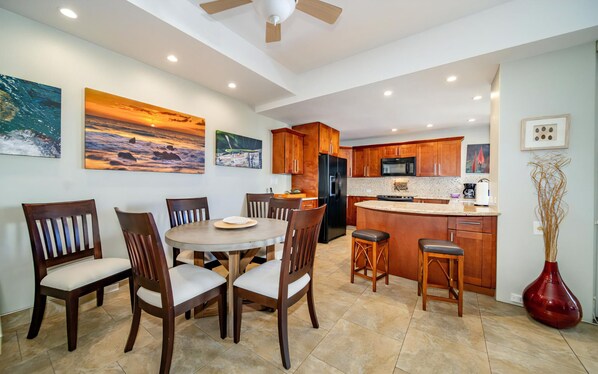 Fridge, oven, stovetop, dishwasher