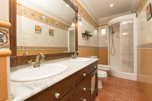 Apartment | 2 bedrooms - El Cortijo in La Linea de la Conception (La Línea de la Concepción)