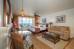 Tallelokero huoneessa, silitysrauta/-lauta, Wi-Fi, vuodevaatteet