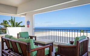 Property grounds - Royal Sea Cliff Kona 711 Ocean View 2 Bedroom 2 Ba (Kailua Kona)