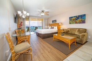 In-room safe, iron/ironing board, WiFi, bed sheets