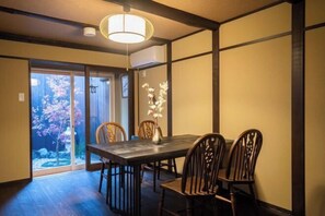 Dining - Kyomachi Rakunan (Kyoto)