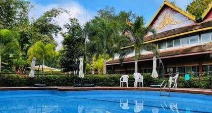Nanlahe Paya Resort Hotel