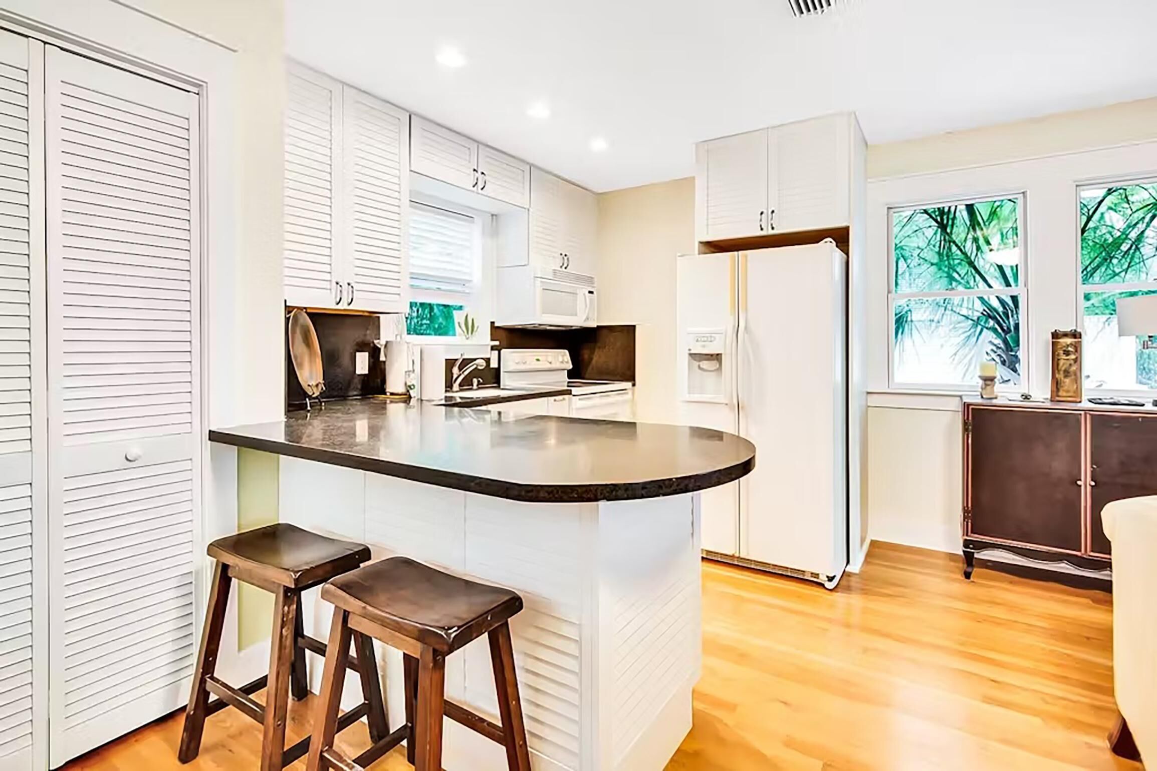 Hus - flera sängar (Relax Awhile - Carriage House) | Eget kök