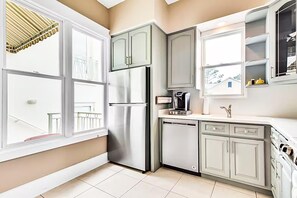 Private kitchen - Relax Awhile - Main House (Panama City Beach)