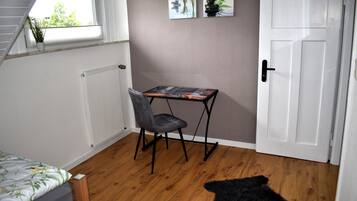 3 Schlafzimmer, Bügeleisen/Bügelbrett, Reisekinderbett, kostenloses WLAN