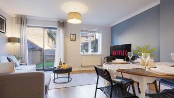 House | Dining