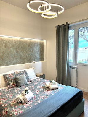 Standard-Doppelzimmer, 1 Queen-Bett, Nichtraucher | Schallisolierte Zimmer, kostenloses WLAN