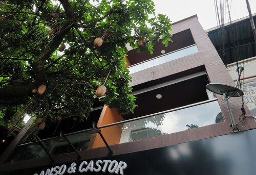 Manila Apartaestudios 