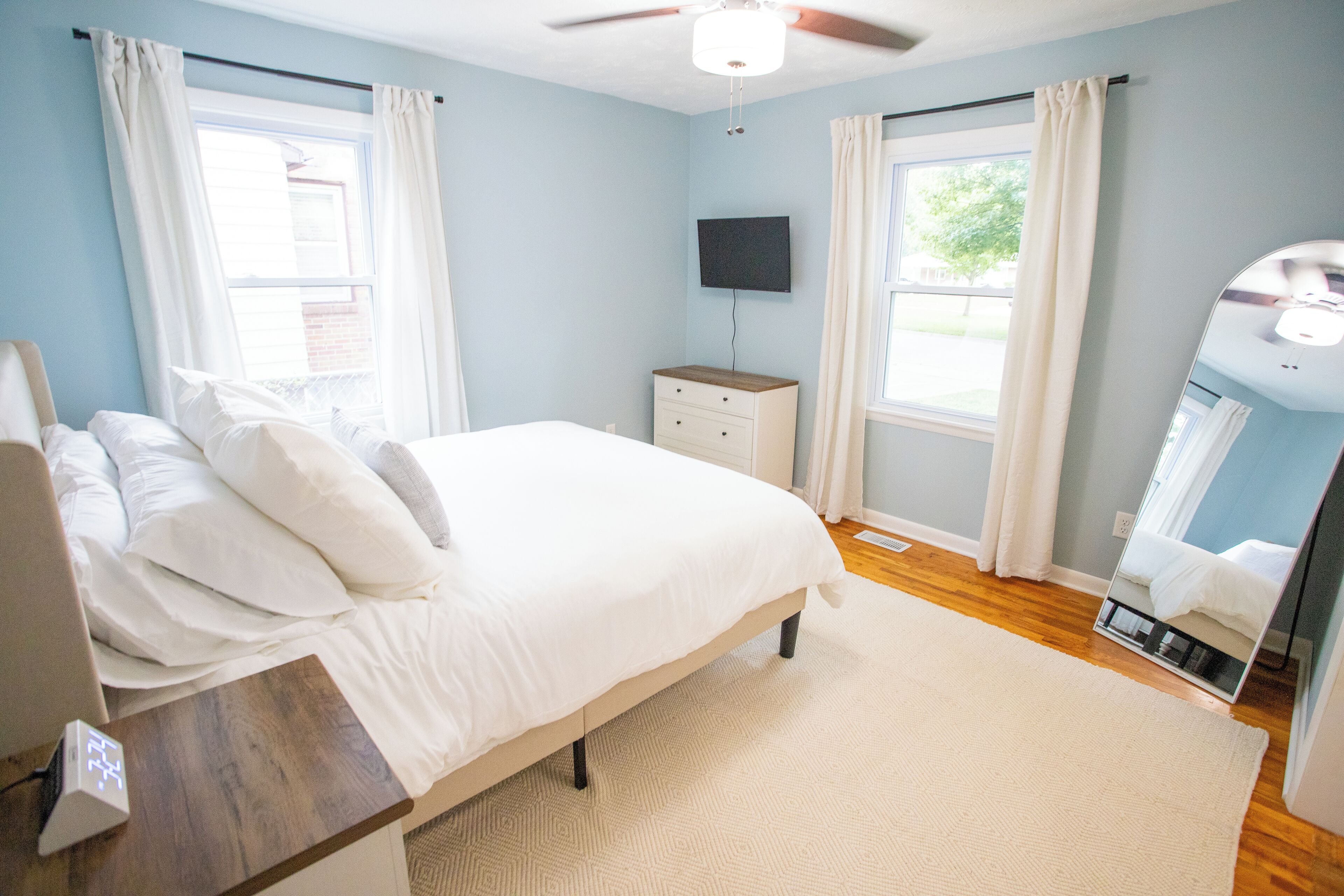 3 Schlafzimmer, Schreibtisch, Reisekinderbett, WLAN