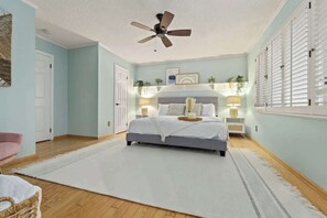 15 dormitoris, planxa i posts de planxar, un bressol de viatge i wifi 