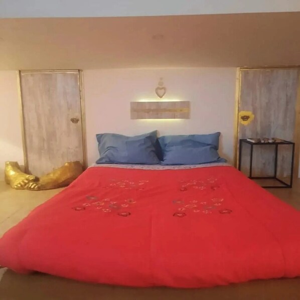 1 bedroom, iron/ironing board, WiFi, bed sheets - Next Stop Room (Azurara)