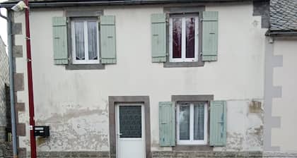 Maison de bourg 3 chambre 2 lits doubles et 2 lits superposés