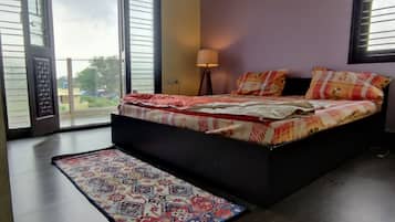 2 quartos, ferros/tábuas de passar roupa, Wi-Fi, roupa de cama