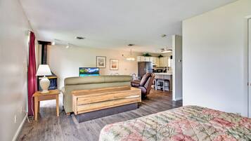 1 habitación y ropa de cama