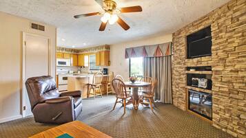 TV, fireplace, ping pong