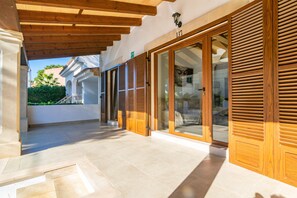 Exterior detail - Can Fuenete - Three Bedroom Villa, Sleeps 6 (Cala Pi)