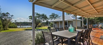 The Metung Crest | Spacious Family Retreat