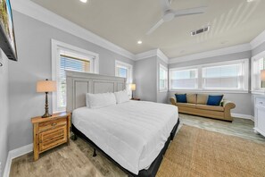 Hus, flere senger (Dolphin Overlook) | 7 soverom og wi-fi