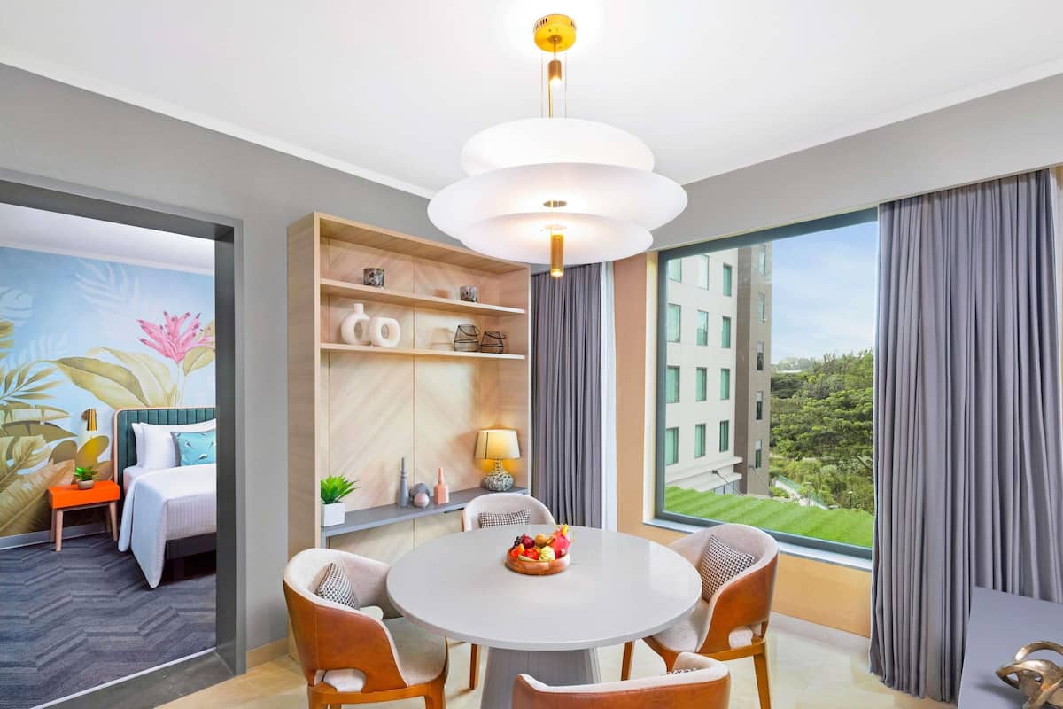 1 bedroom, minibar, in-room safe, individually furnished