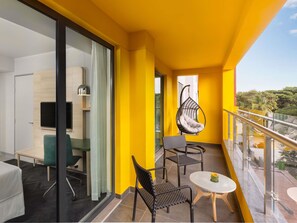 Minibar, in-room safe, individually furnished, desk