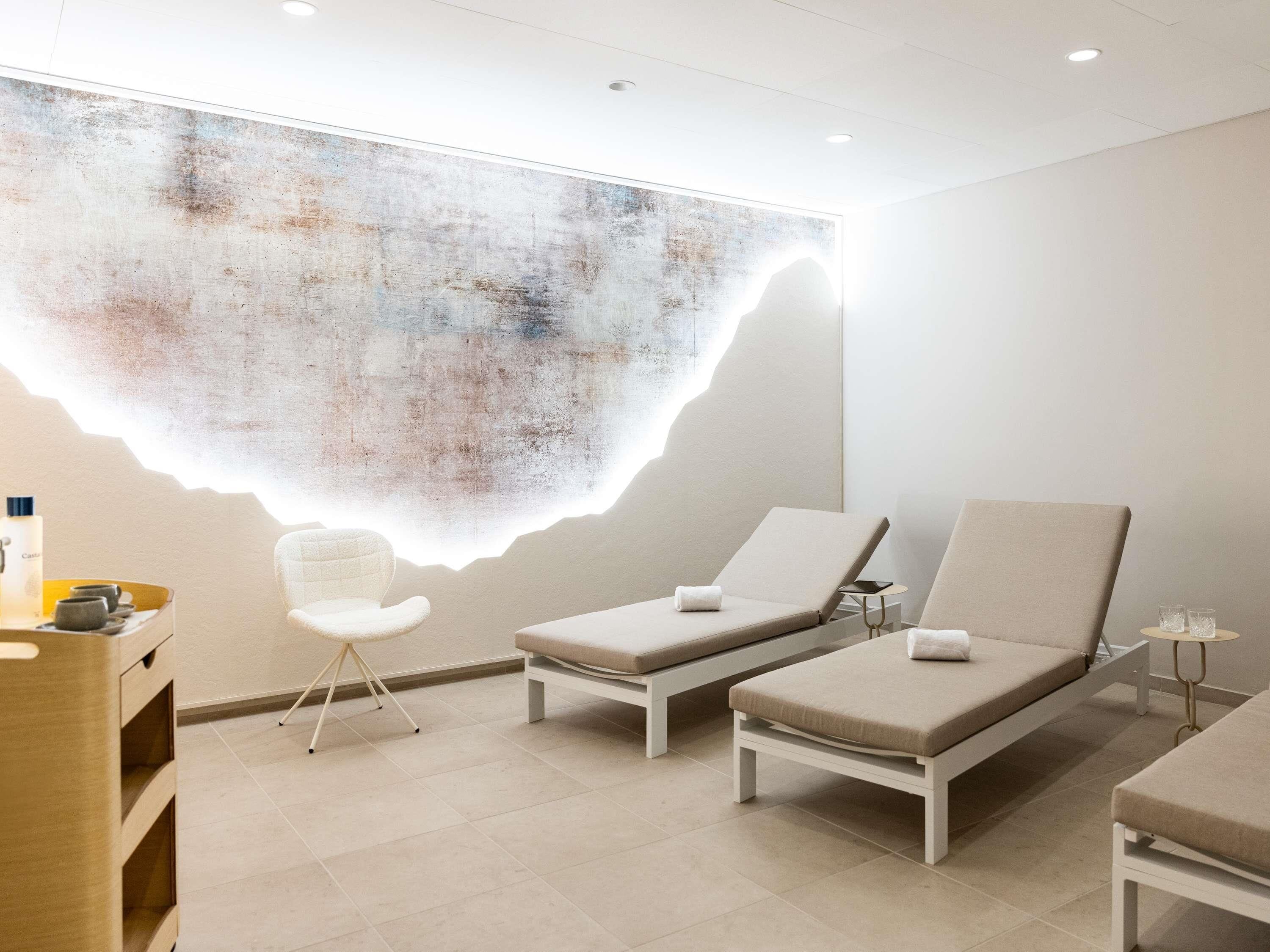 Sauna, bain à remous, hammam, massages