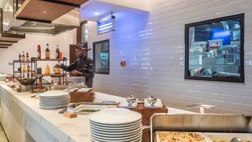 Daily continental breakfast (USD 25 per person)