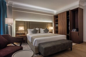 Deluxe Double Room, Balcony, Resort View | Premium bedding, down comforters, in-room safe, blackout drapes - Okash City Boutique Hotel (Nairobi)