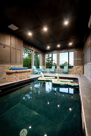 Pool - New Listing, "Explorer's Hideaway",Mtn View, Firepit, Indoor Pool, Hot Tub,Games (Sevierville)