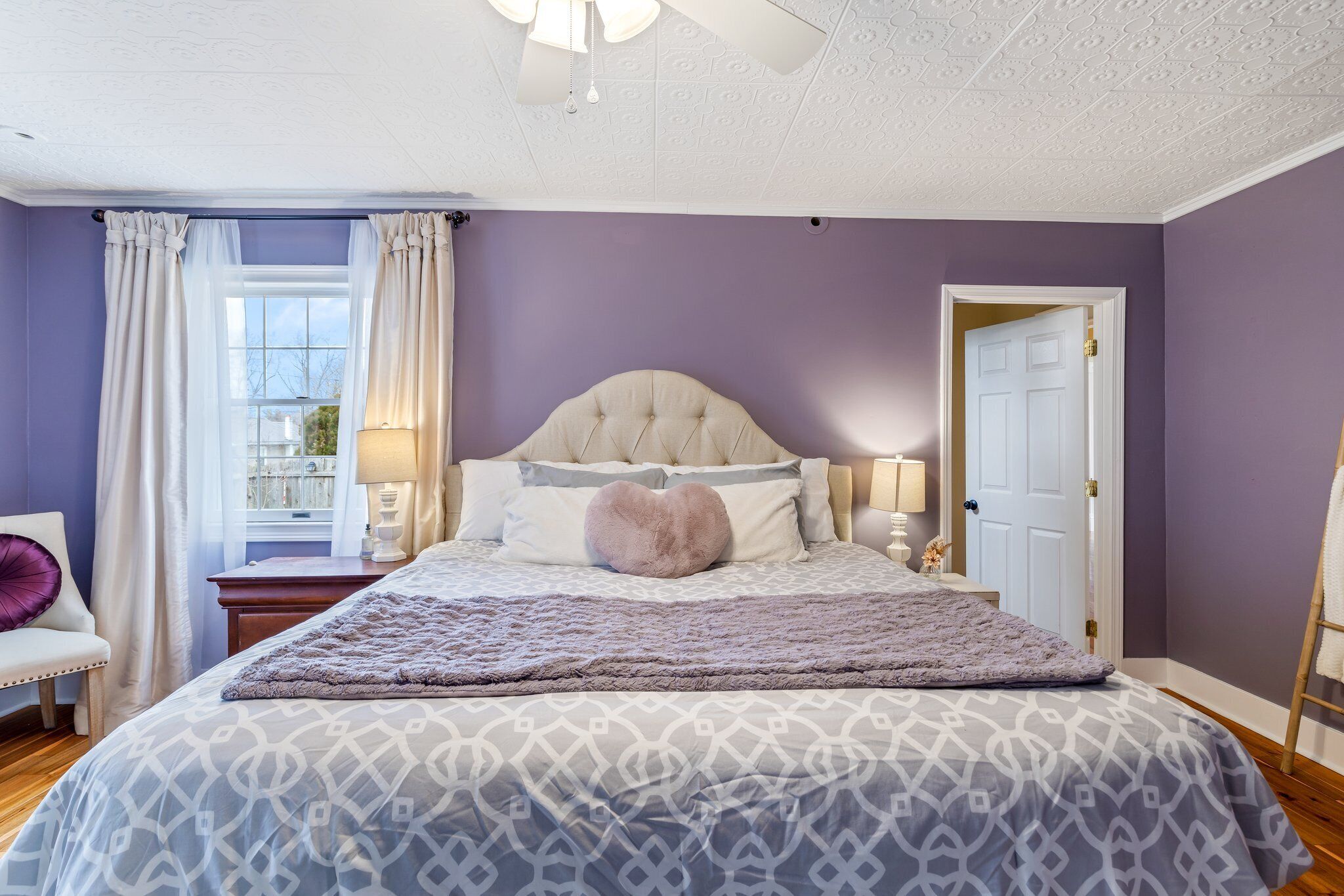 3 slaapkamers, reisbedje, wifi, beddengoed