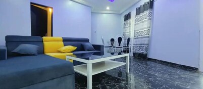 2 Bedroom Furnished Living Room, Air-conditioned Legbassito Lomé


