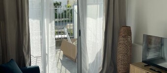 New 40 m2 apartment with 18m2 terrace 150 m from the beach, close to amenities