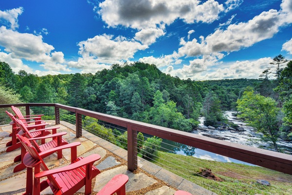 Dahlonega Vacation Rental | 5BR | 3BA | 3,300 Sq Ft