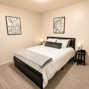 3 bedrooms, iron/ironing board, free WiFi, bed sheets